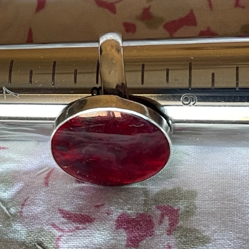 Cherry Red Amber & Sterling Ring - Picture 4 of 6